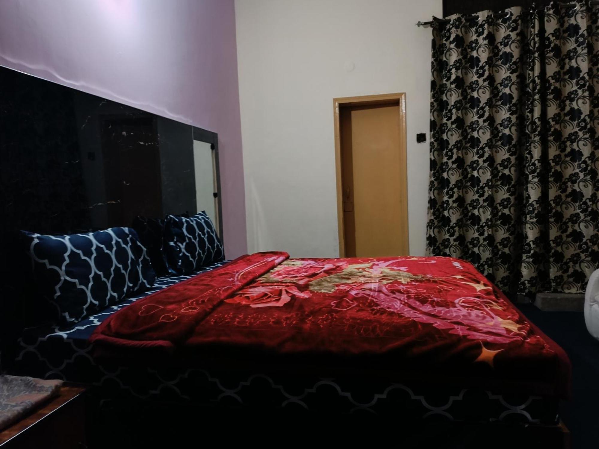 Hotel Moon Light View Лахор Экстерьер фото